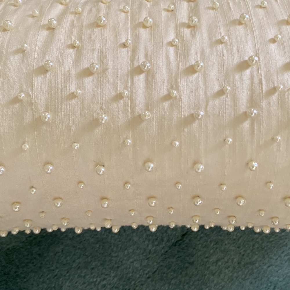 NEW LISTING Beaded Neck Roll By Victoria’s Secret - Picture 4 of 4